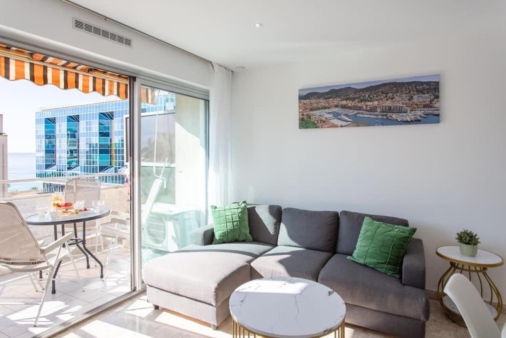 L28 Californie 1min Walk Sea 3bdr/ Ac & Balcony