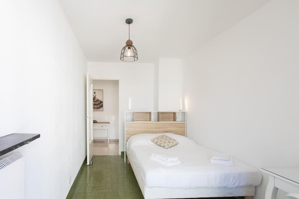 L28 Californie 1min Walk Sea 3bdr/ Ac & Balcony