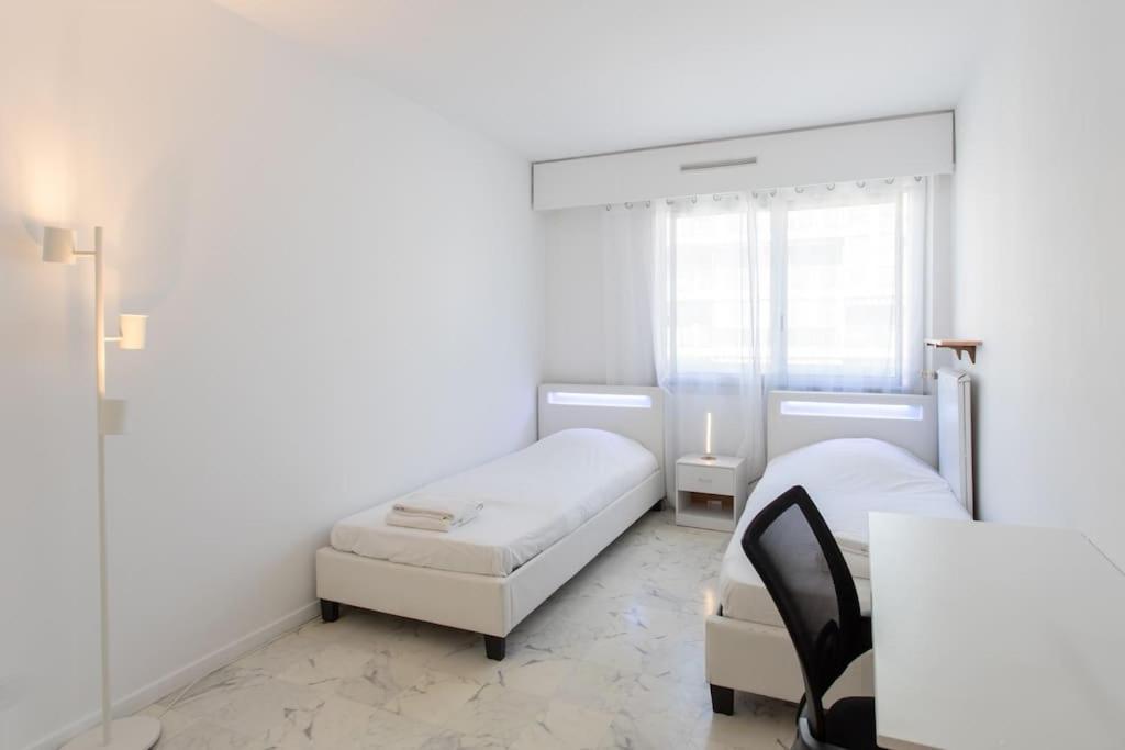 Apartment L28 Californie 1min Walk Sea 3bdr/ Ac & Balcony *