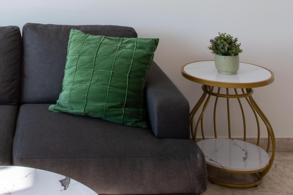 L28 Californie 1min Walk Sea 3bdr/ Ac & Balcony Apartment Nizza